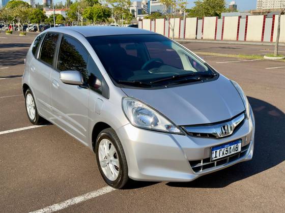HONDA FIT 1.4 LX 16V FLEX 4P MANUAL